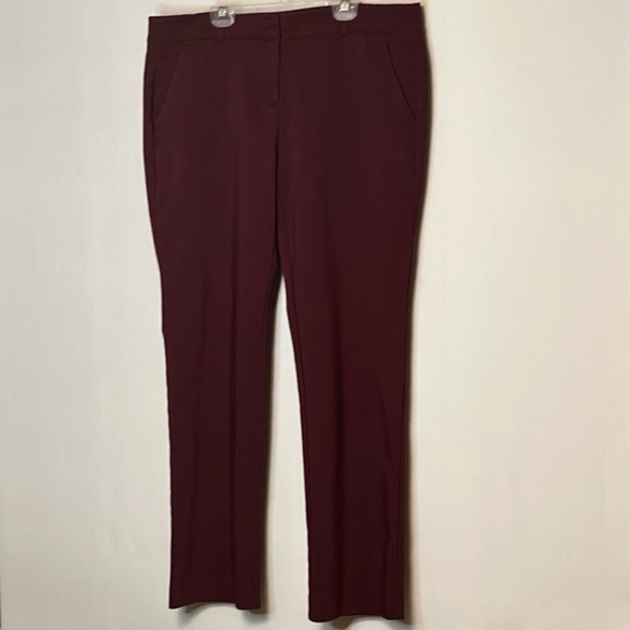 Apt. 9 Dress Pants Women's Size 12 Straight Leg Maroon Stretch. - Picture 1 of 8